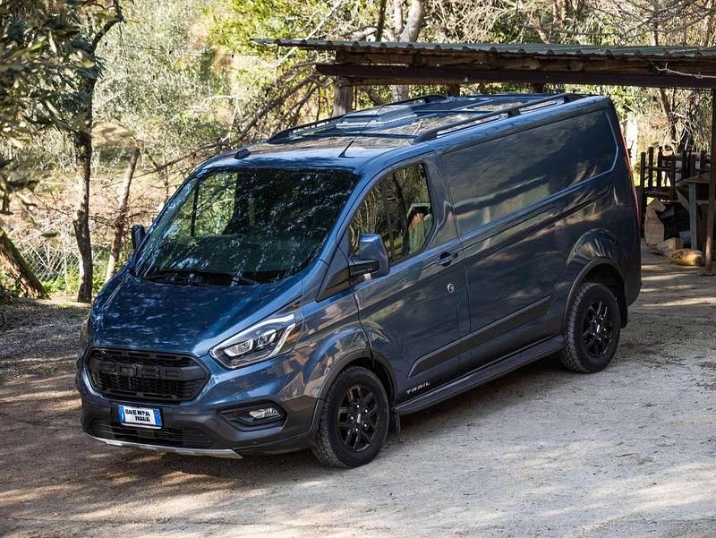 Usata Ford Transit Custom 170 CV (125 kW) 2023 Blu/azzurro Furgone