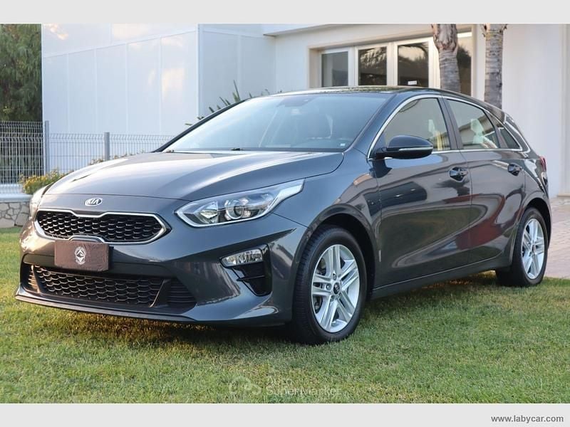 Usata Kia Ceed 116 CV (85 kW) 2020 Grigio Utilitaria