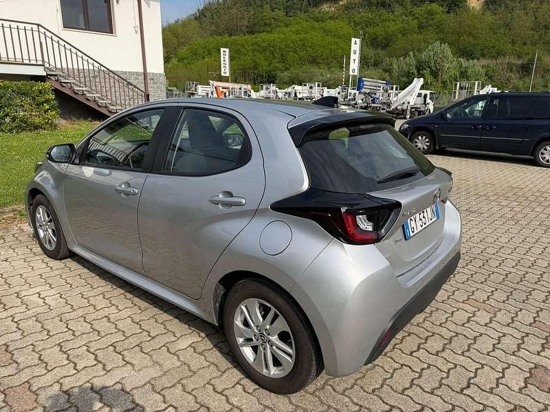 Usata Toyota Yaris Hybrid 116 CV (85 kW) 2025 Grigio Utilitaria