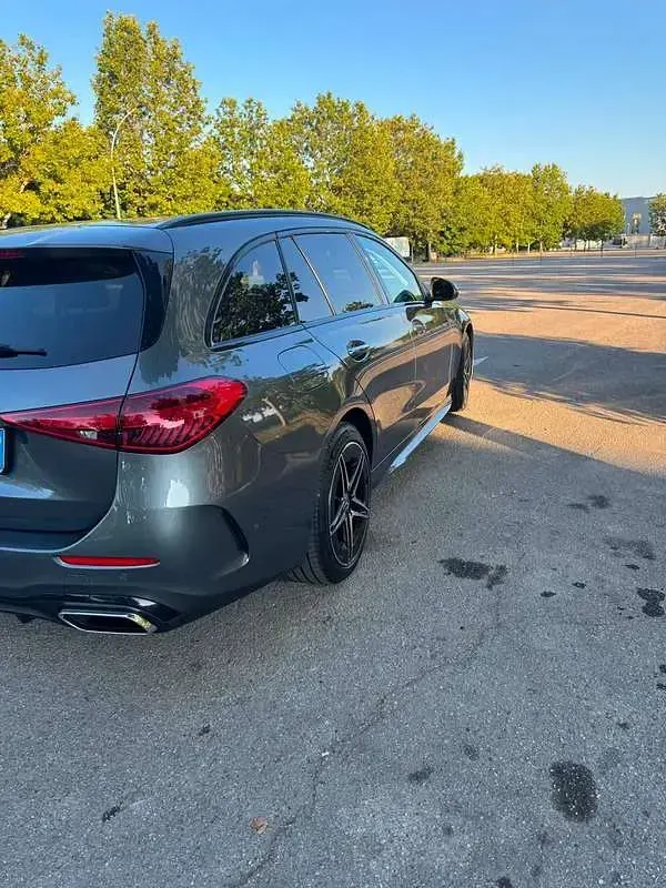 Usata Mercedes C300 Premium Plus 204 CV (150 kW) 2022 Grigio Station wagon