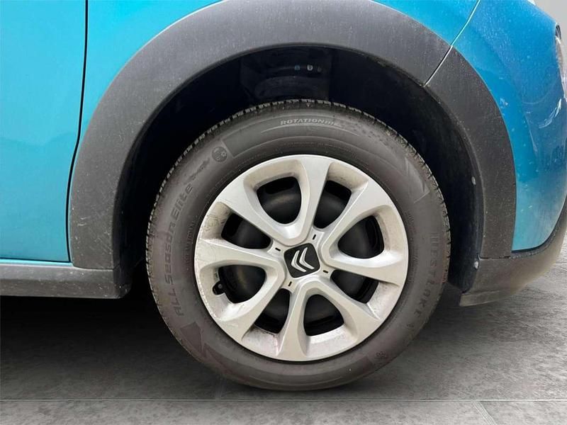 Usata Citroën C3 Feel 83 CV (61 kW) 2021 Azzurro metallizzato Berlina