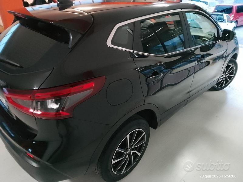Usata Nissan Qashqai 115 CV (84 kW) 2019 Nero SUV