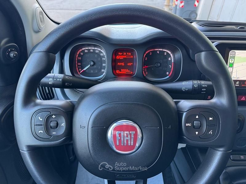 Usata Fiat Panda Cross Cross 69 CV (50 kW) 2023 Verde Utilitaria