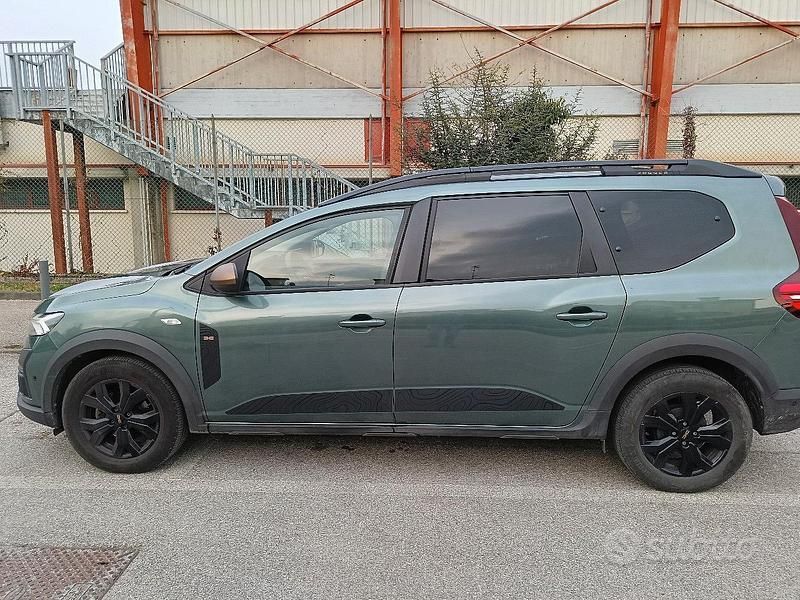 Usata Dacia Jogger Extreme 101 CV (74 kW) 2024 Monovolume