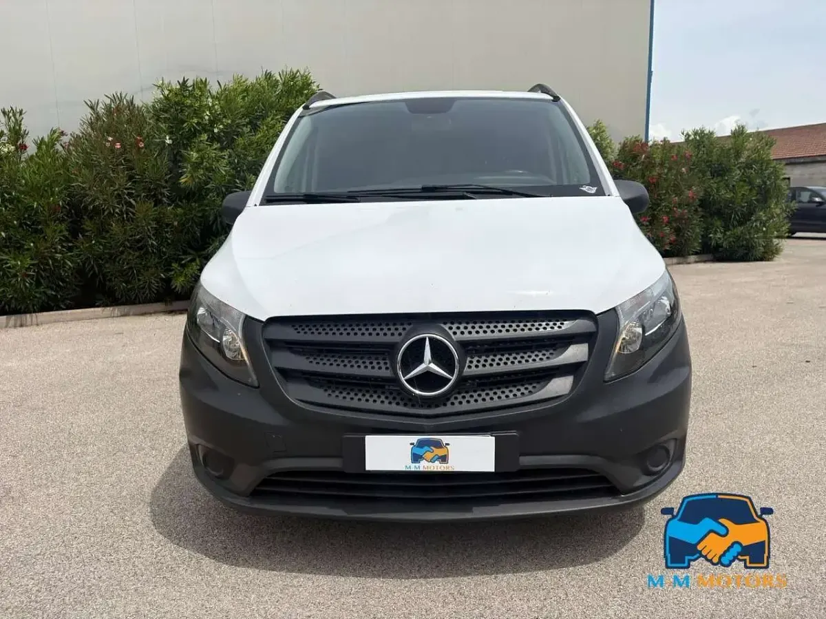 Begagnad Mercedes Vito 163 HK (119 kW) 2017 Vit Van