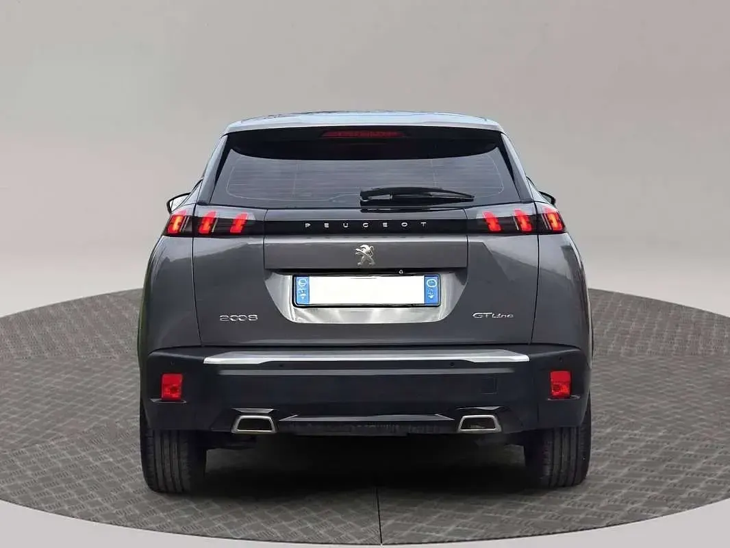 Usata Peugeot 2008 GT-line 131 CV (96 kW) 2020 Grigio SUV