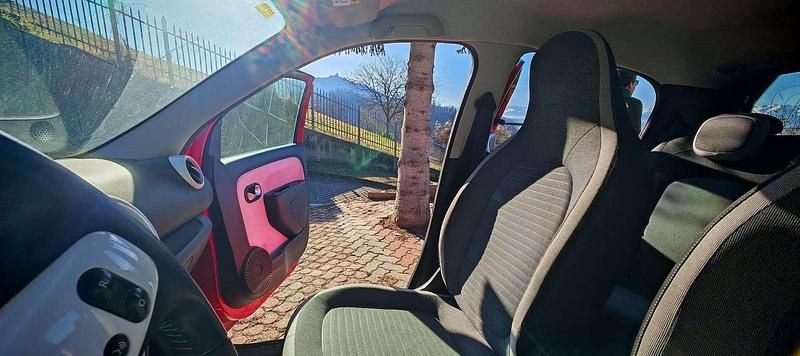 Usata Renault Twingo 90 CV (66 kW) 2017 Utilitaria