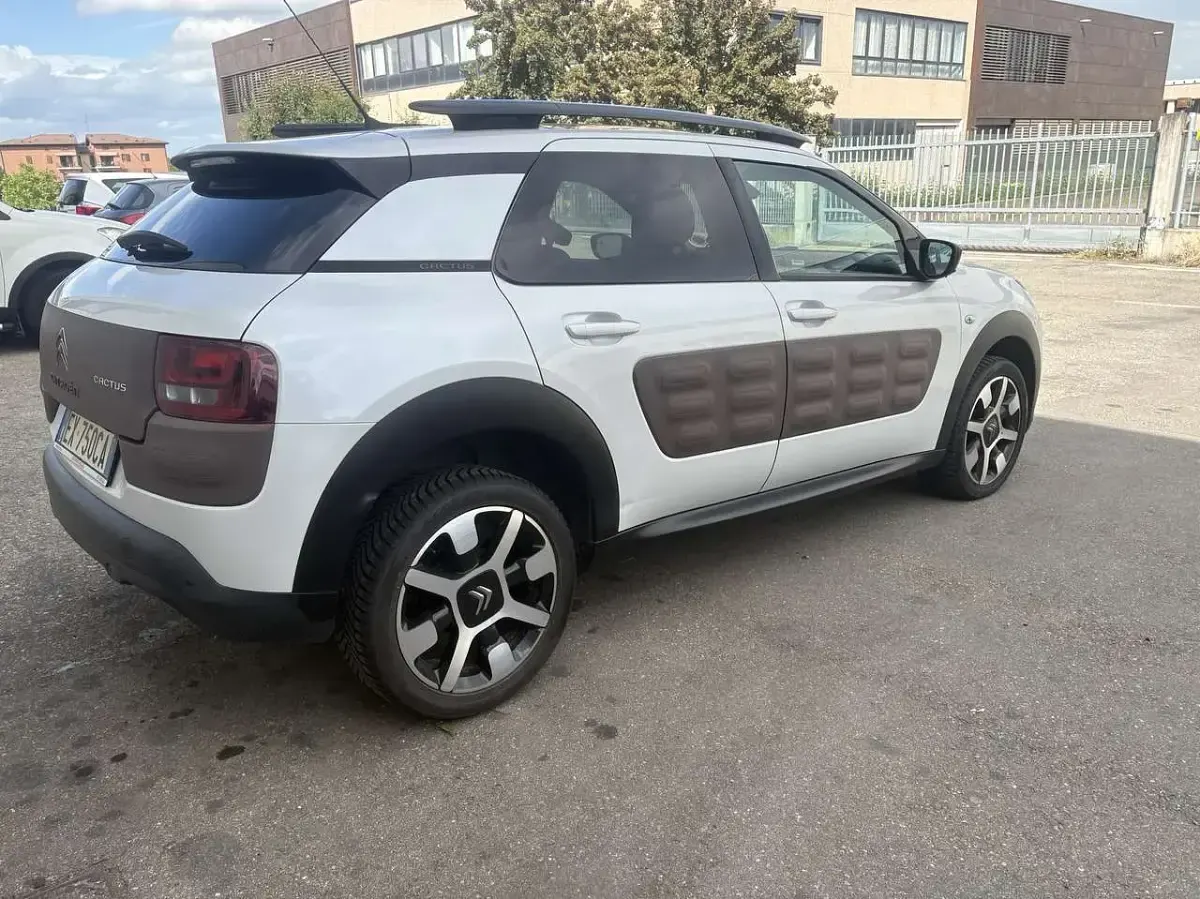 Usata Citroën C4 Shine Edition 82 CV (60 kW) 2014 Other SUV