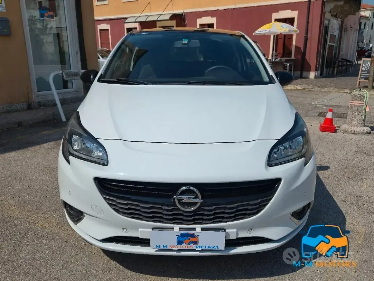 Używany Opel Corsa 90 KM (66 kW) 2016 Biały Hatchback