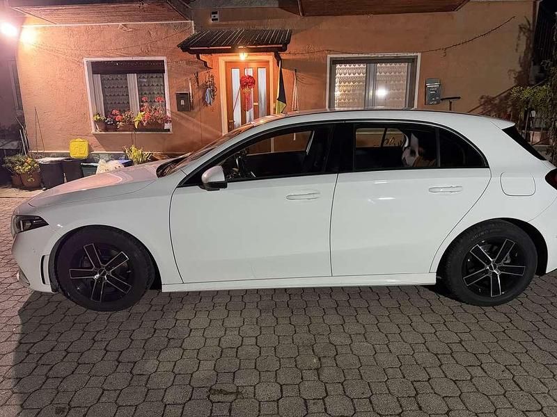 Usata Mercedes A180 Premium 116 CV (85 kW) 2020 Berlina