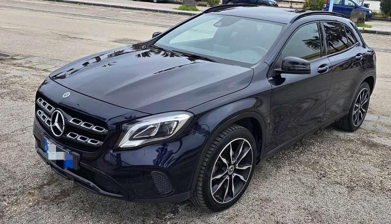 Usata Mercedes GLA200 Edition 136 CV (100 kW) 2017 SUV