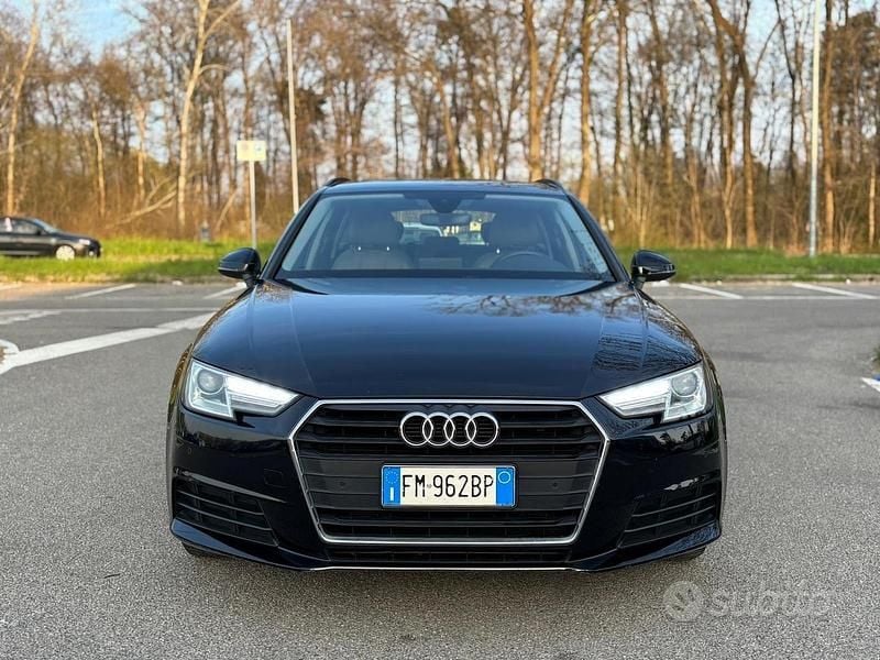 Usata Audi A4 150 CV (110 kW) 2017 Nero Berlina