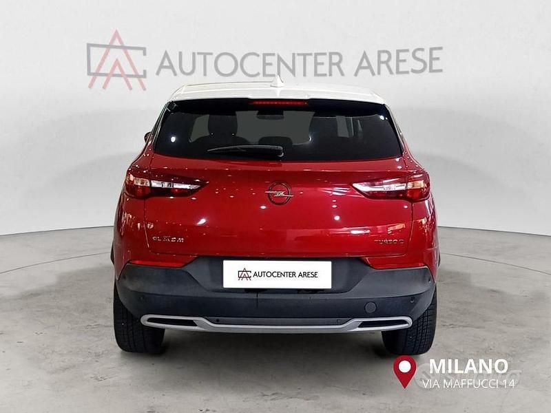 Usata Opel Grandland X Ultimate 131 CV (96 kW) 2019 Rosso con tetto bianco metallizzato SUV