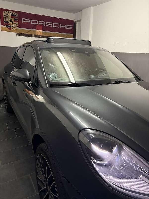 Usado Porsche Macan 265 CV (194 kW) 2021 Gris SUV