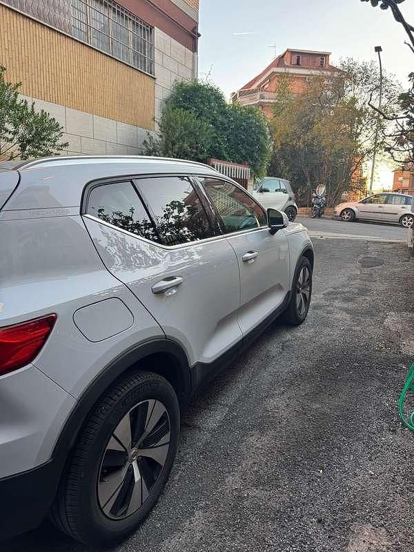 Usata Volvo XC40 Inscription 179 CV (131 kW) 2022 Bianco SUV