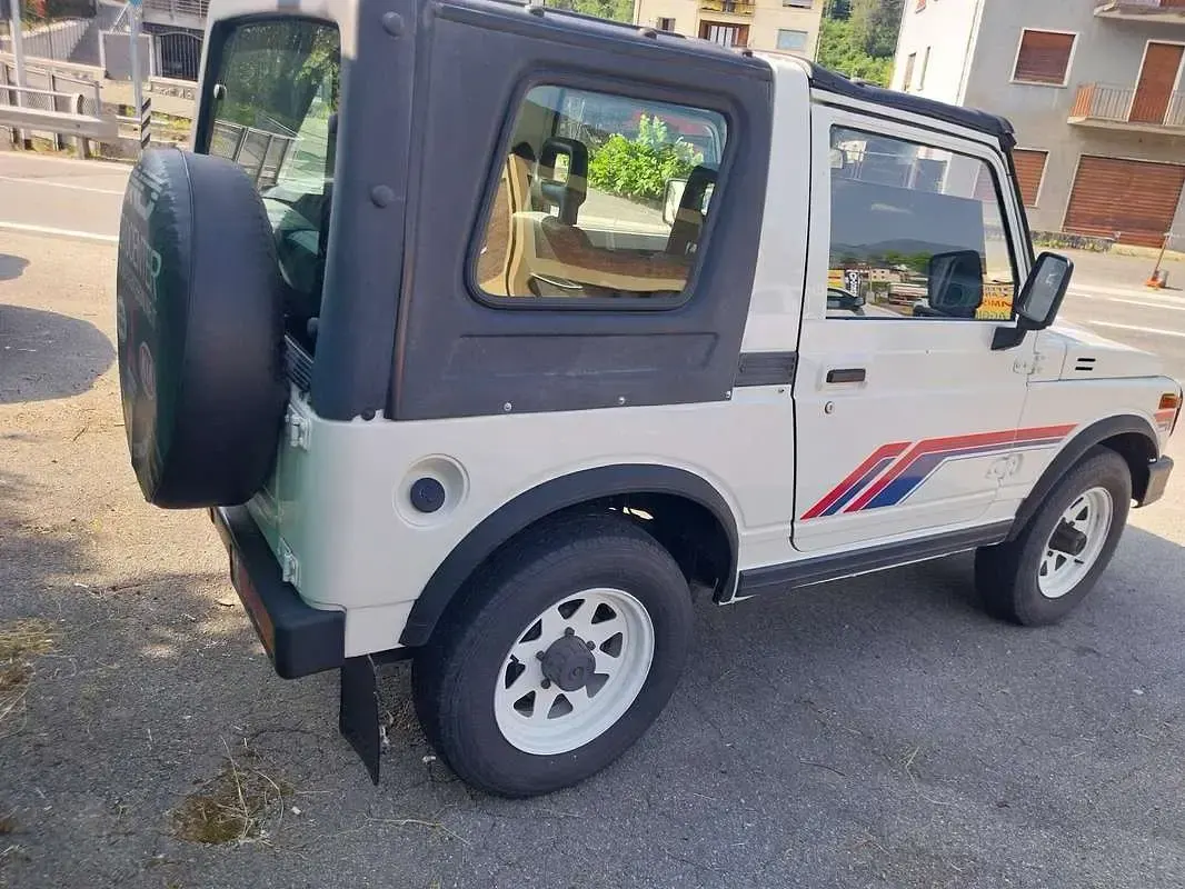 Usata Suzuki Samurai 64 CV (47 kW) 1988 Bianco SUV