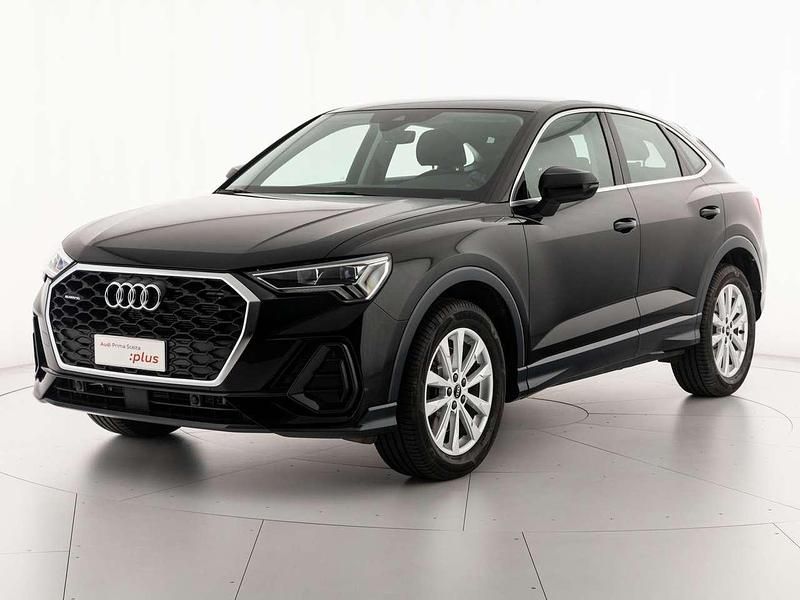 Nero mito metallizzato Usata 2022 Audi Q3 Sportback Business Plus SUV | 38.400 € (Ottimo prezzo) - Immagine 1/4