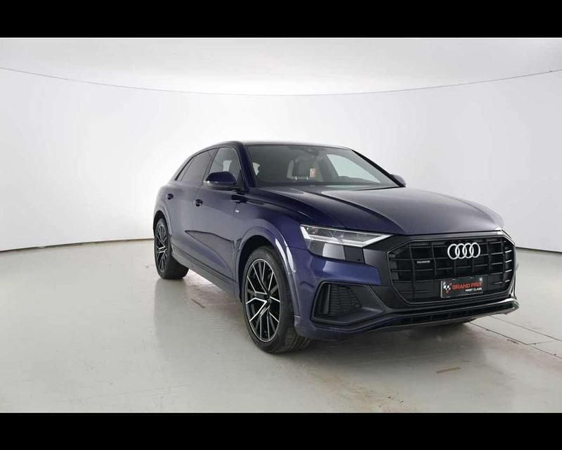 Usata Audi Q8 Sport 286 CV (210 kW) 2023 Blu SUV