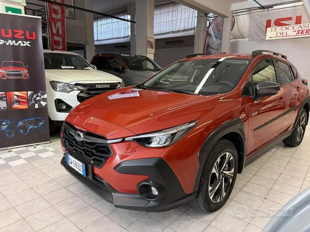 Usata Subaru Crosstrek Style 136 CV (100 kW) 2024 Arancione SUV