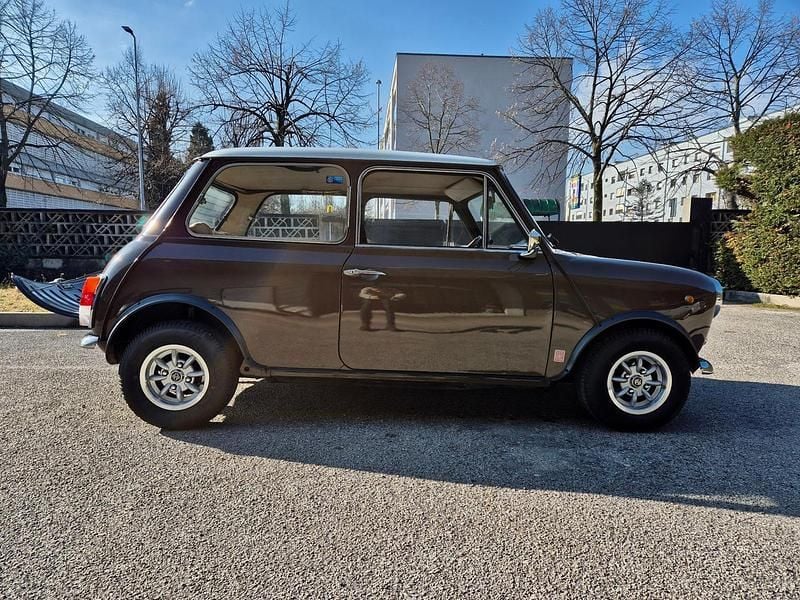 Usata Innocenti Mini 66 CV (48 kW) 1976 Marrone Utilitaria