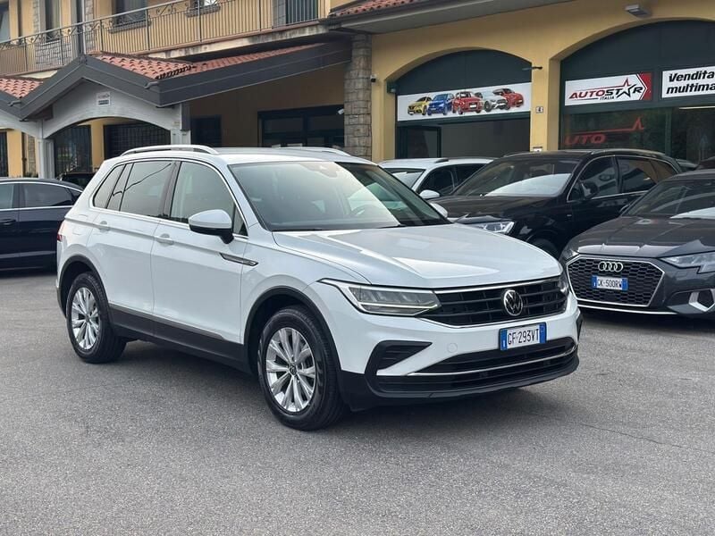 Bianco Usata 2021 VW Tiguan Elegance SUV | 23.900 € (Ottimo prezzo) - Immagine 1/4