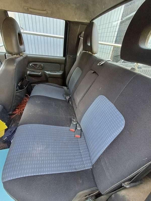 Usata Mitsubishi L200 99 CV (72 kW) 2000 Pick-up