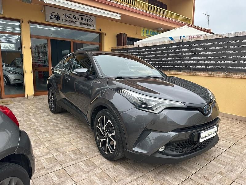 Usata Toyota C-HR Style 97 CV (71 kW) 2018 Grigio SUV