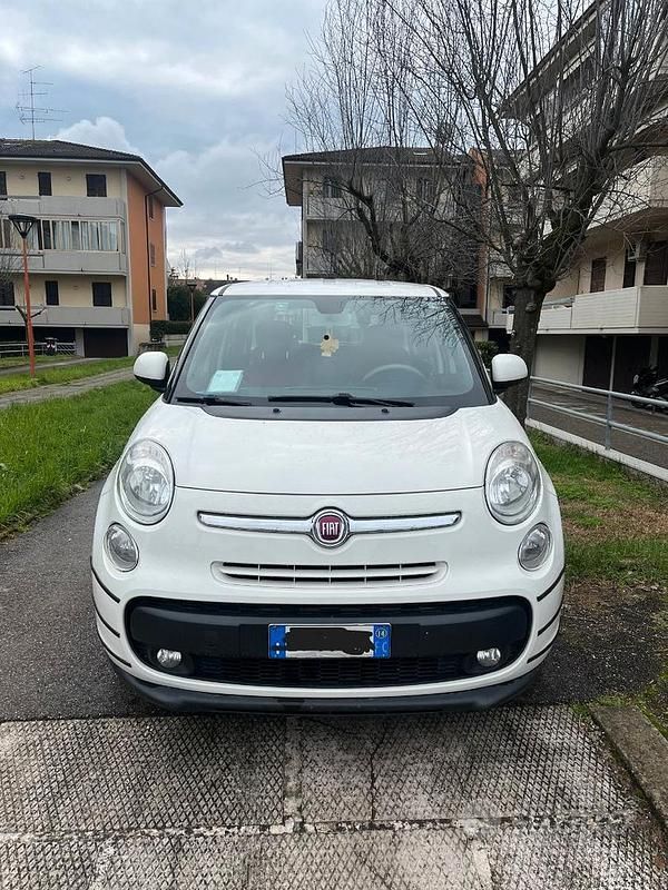 Usata Fiat 500L Easy 95 CV (69 kW) 2014 Bianco Monovolume