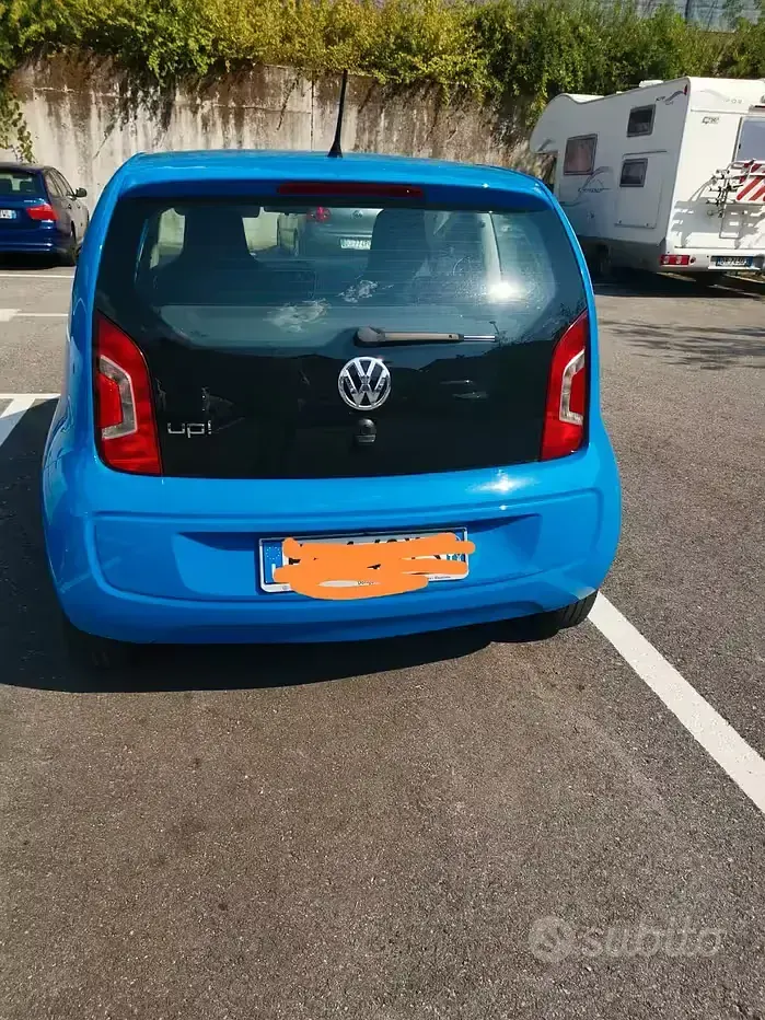 Usata VW up! 2014 Bluazzurro Utilitaria