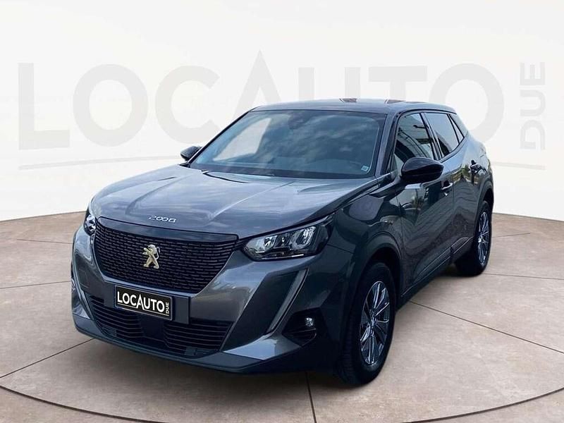 Usata Peugeot 2008 Active 102 CV (75 kW) 2022 Grigio SUV