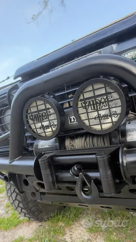 Usata Land Rover Defender 86 CV (63 kW) 1990 Blu SUV