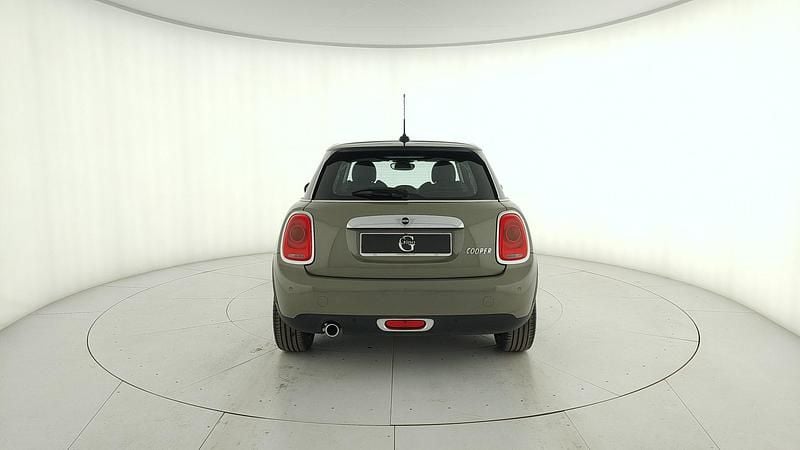 Usata Mini Cooper 136 CV (100 kW) 2020 Grigio Utilitaria