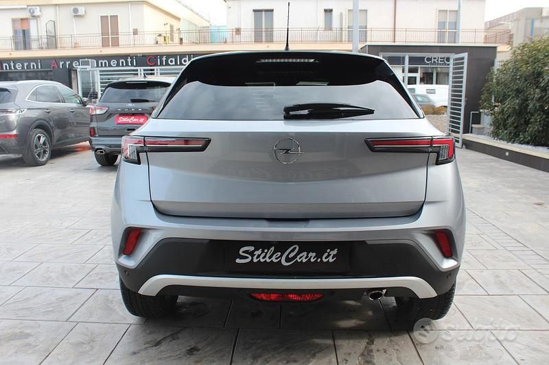 Usata Opel Mokka Ultimate 110 CV (80 kW) 2021 Grey artense metallizzato SUV