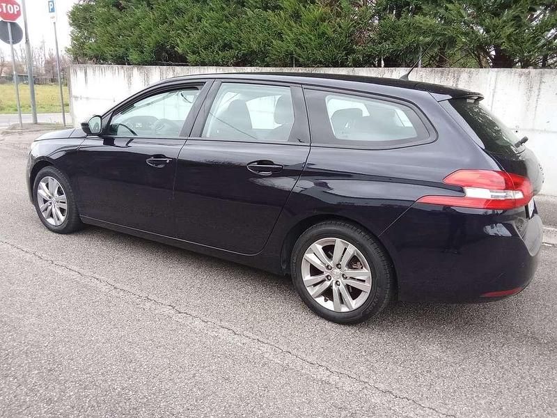 Usata Peugeot 308 SW Allure 120 CV (88 kW) 2016 Blu/azzurro Station wagon