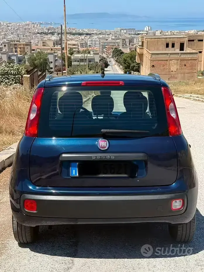 Usata Fiat Panda 69 CV (50 kW) 2015 Blu Utilitaria