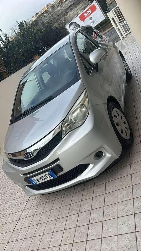 Usata Subaru Trezia Exclusive+ 90 CV (66 kW) 2013 Argento Utilitaria