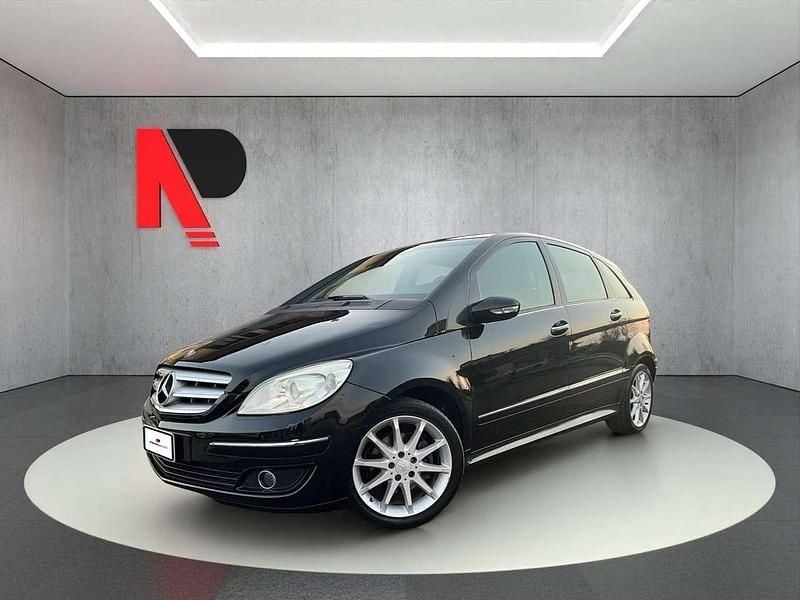 Nero Usata 2008 Mercedes B180 Monovolume | 4990 € (Cara) - Immagine 1/4