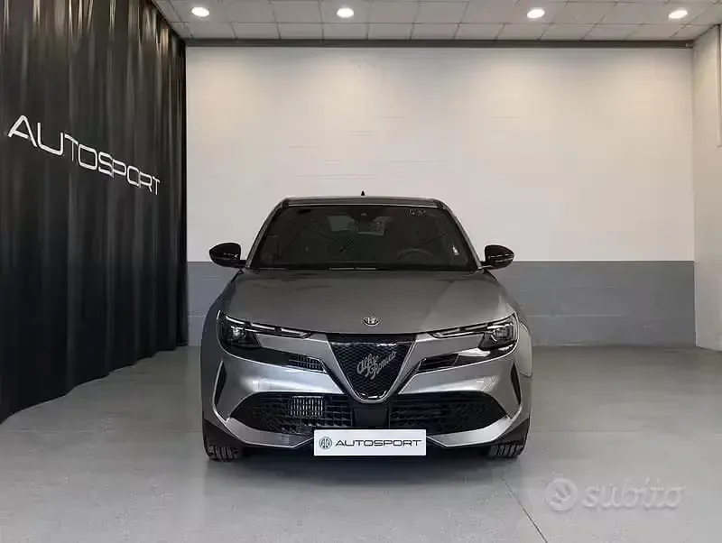 Usata Alfa Romeo GT Junior 145 CV (106 kW) 2025 Grigio SUV
