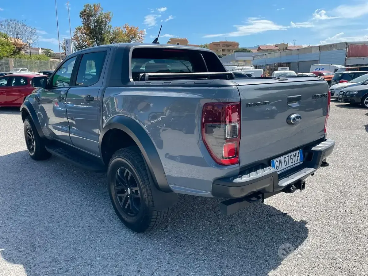 Usata Ford Ranger Raptor 213 CV (156 kW) 2023 Grigio Pick-up