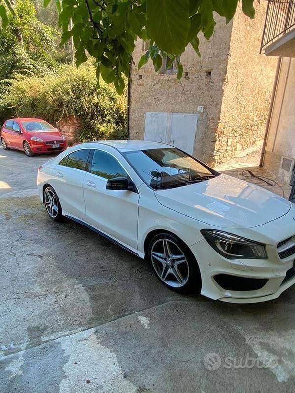 Usata 2014 Mercedes CLA220 AMG Tre volumi | 16.999 € (Buon prezzo) - Immagine 1/4