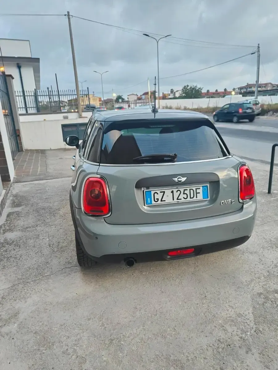 Usata Mini One D 95 CV (69 kW) 2015 Grigio Utilitaria