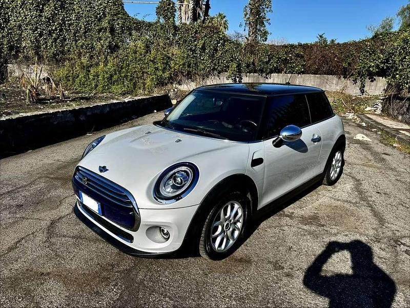 Usata Mini Cooper D 116 CV (85 kW) 2015 Utilitaria