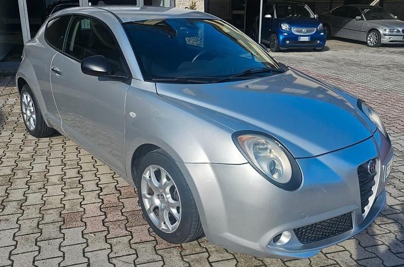 Usata Alfa Romeo MiTo Distinctive 119 CV (87 kW) 2009 Argento Utilitaria