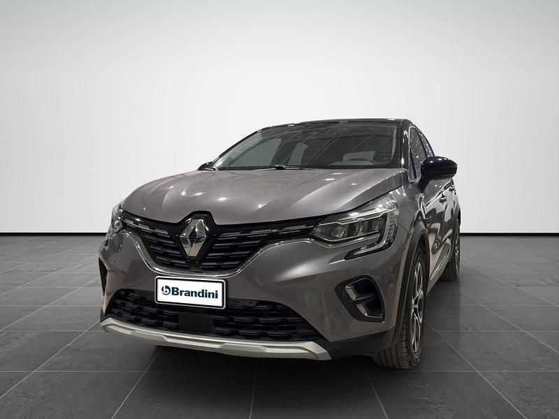 Usata Renault Captur Intens 145 CV (106 kW) 2023 Grigio SUV