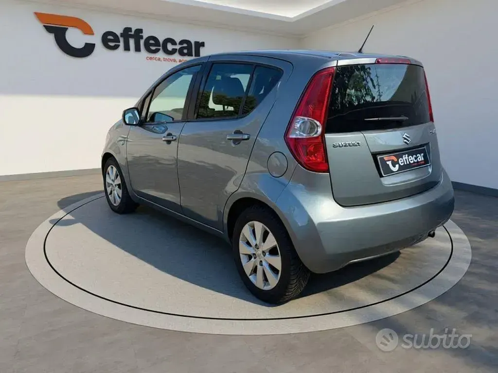 Usata Suzuki Splash GLS 86 CV (63 kW) 2009 Grigio Utilitaria