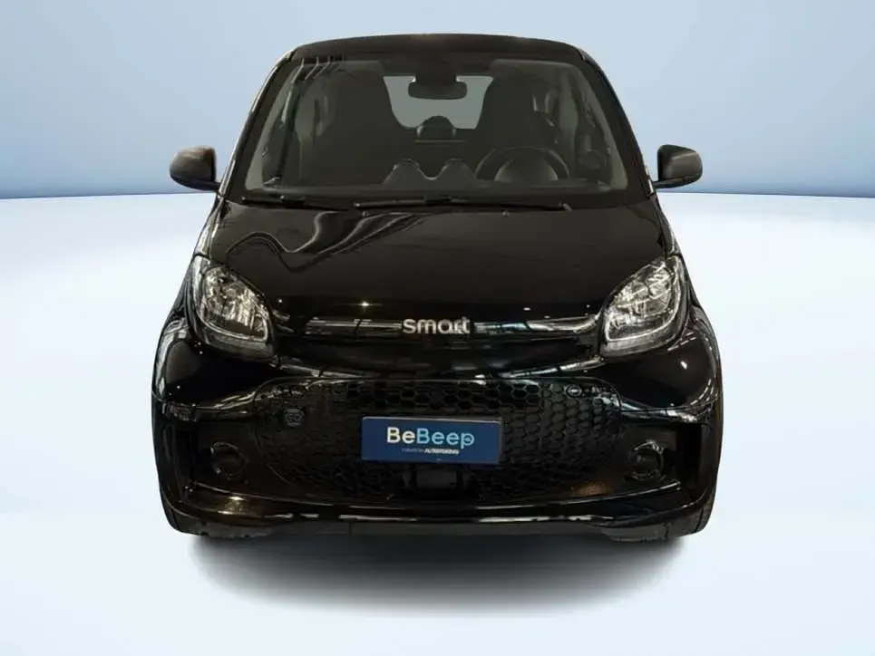Usata Smart ForTwo Electric Drive Pure 41 kW (56 CV) 2023 Nero Coupé
