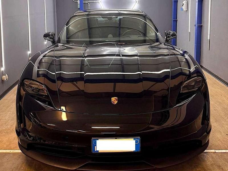 Usata Porsche Taycan 4S 139 kW (190 CV) 2021 Nero Berlina