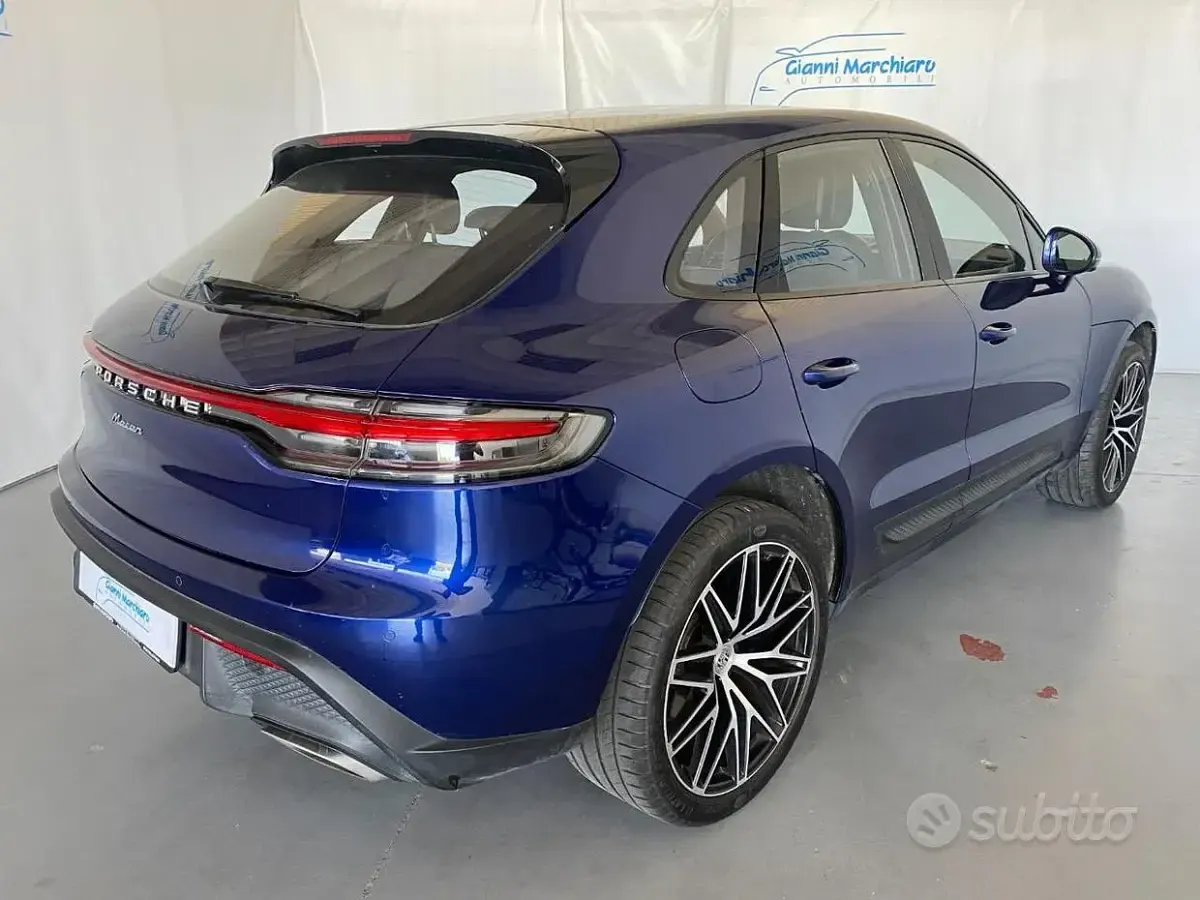 Usata Porsche Macan Sport 265 CV (194 kW) 2022 Blu SUV