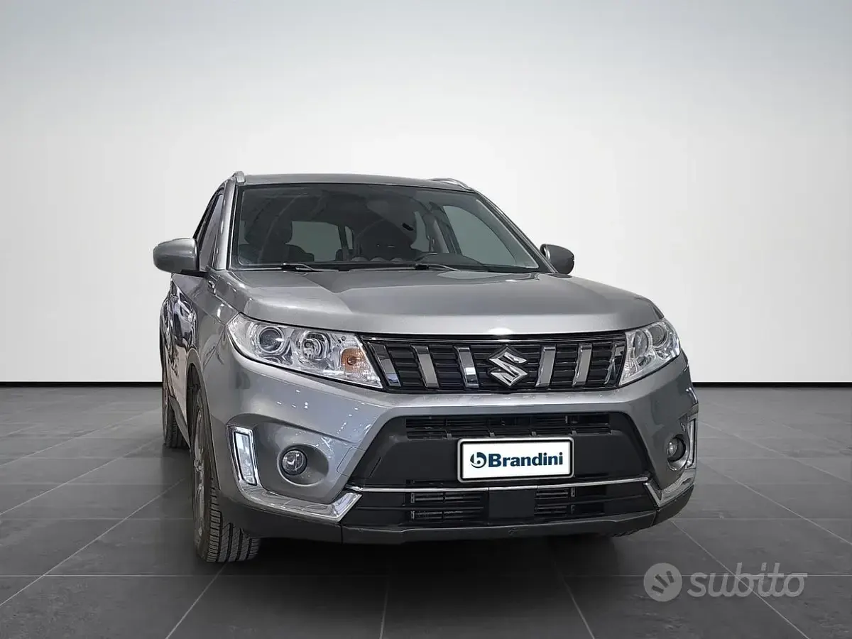 Usata Suzuki Vitara 112 CV (82 kW) 2018 Grigio SUV