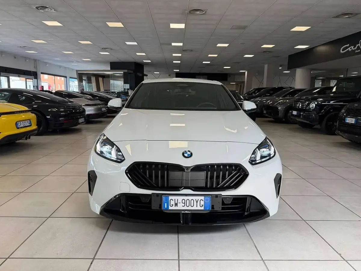 Usata BMW 118 M Sport 150 CV (110 kW) 2024 Bianco Utilitaria